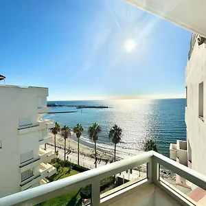 Vistas Al Mar En Centro Parking Gratuito Marbella